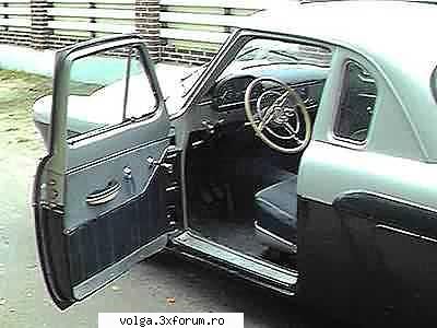 Frumuseti surprinse in tara - Clishe de interior - Auto