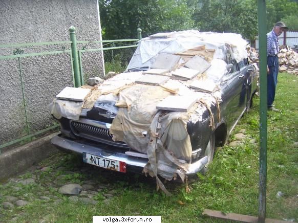 Frumuseti surprinse in tara - Masina fostului prim-secretar, Neamt, 2006. In - Auto