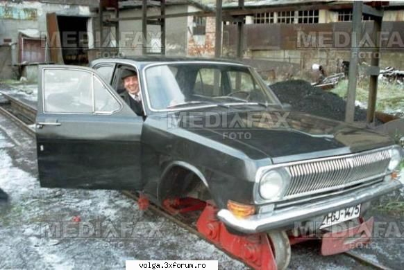 Frumuseti surprinse in tara - Inca o poza cu drezina Volga - Auto