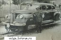 Imagini vechi din Romania... cu tovarase! - Drezina ZIS, circa 1960. O masini similara mai - Auto