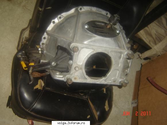VAND MOTOR V8 BENZINA GAZ - CARCASA AMBREAJ GAZ - Vanzare piese auto