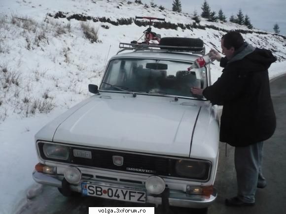 gaz 24 reconditionat - inclusiv sky-bobul de pe port-bagaj este sovietic - Volga M24